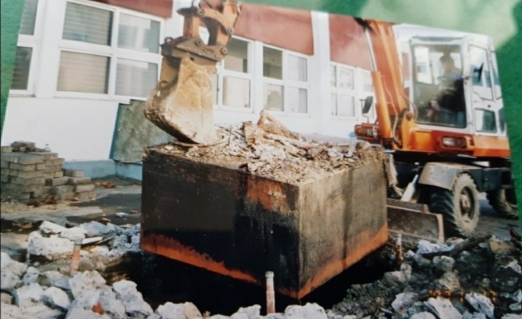 공장철거